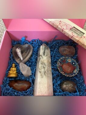 Extra Large Tourmalated Quartz Tower Crystal Gift Box 🎁